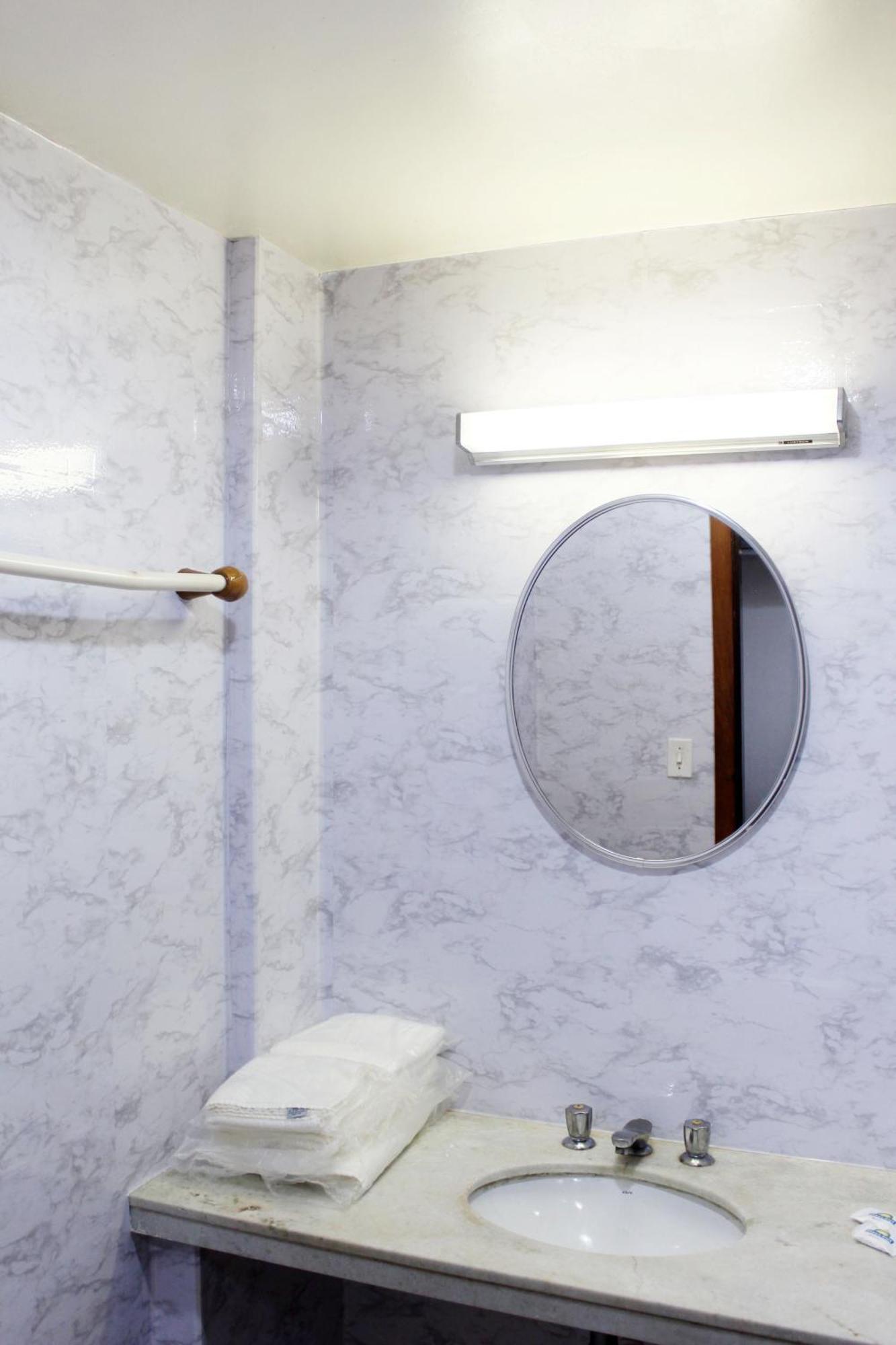 Days Inn By Wyndham Ουμπερλάντια Εξωτερικό φωτογραφία