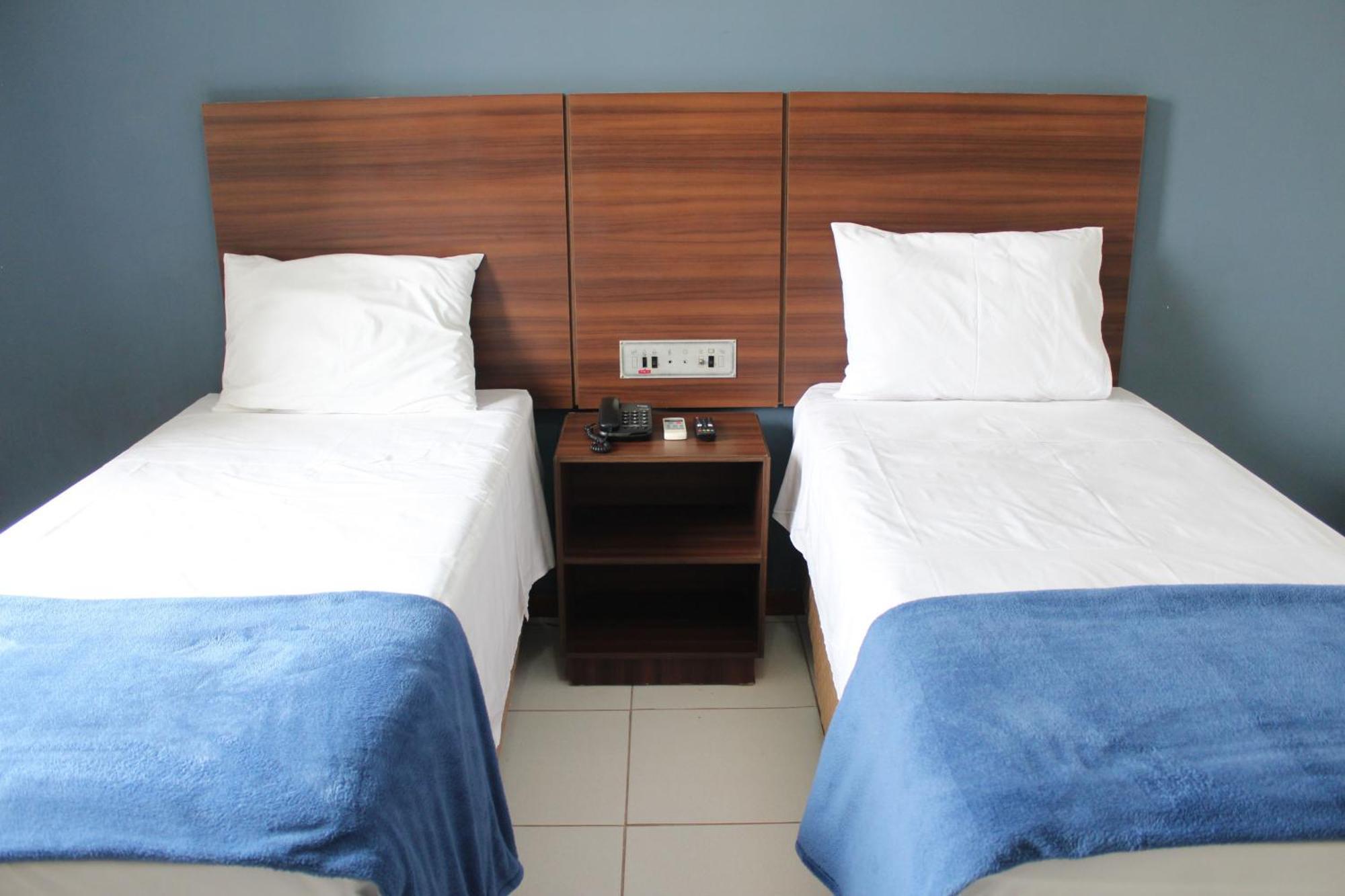 Days Inn By Wyndham Ουμπερλάντια Εξωτερικό φωτογραφία